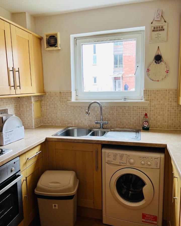 Modern 2Bed 2Bath Ground Floor Apartment Edinburgh Luaran gambar