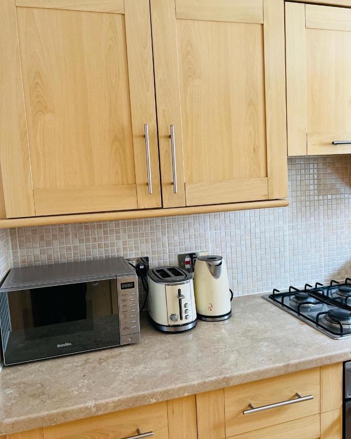 Modern 2Bed 2Bath Ground Floor Apartment Edinburgh Luaran gambar
