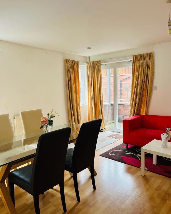 Modern 2Bed 2Bath Ground Floor Apartment Edinburgh Luaran gambar